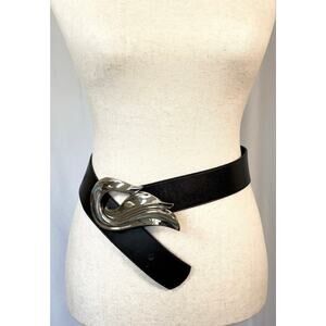 Better Belts Black Leather Prong Belt Silver Tone Swan Swirl Buckle Small VTG